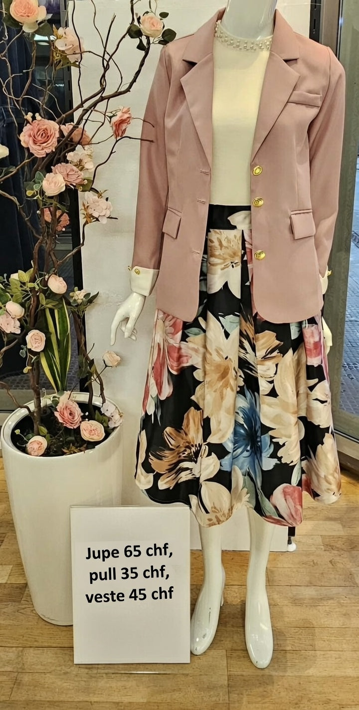 Taille 38-40 - Poudre douce, explosion florale, la combinaison qui fait fondre les cœurs ce printemps !