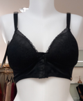 Dispo en taille S, M, L et XL - Soutien-gorge brésilien ultra gainant en dentelle noire – Sexy et sculptant !